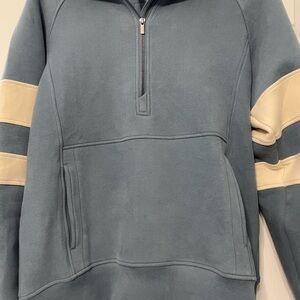 Glyder Women's Blue and Cream Hoodie